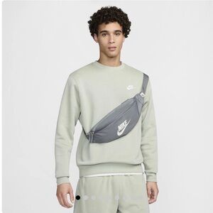 NWT Nike Gray Minimalist Belt Bag Crossbody Fanny Pack Sporty Lux Effortless